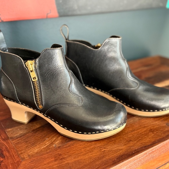 Hasbeens Toffel Swedish Clog Boot - Picture 2 of 7